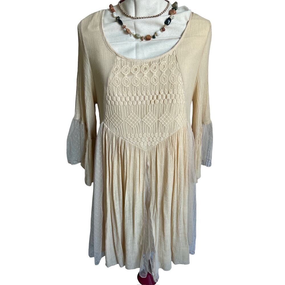 J. Gee Women’s Size Large Cream Boho Cottagecore Ethereal Bell Sleeve Lace Dress